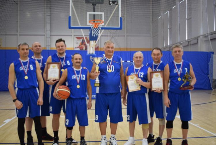 Команда Гайского ГОКа – чемпионы Международного турнира по баскетболу «Седой баскетбол 50+».